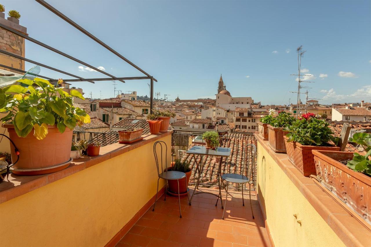 Ramaglianti Apartments Suite Tre Firenze Bagian luar foto