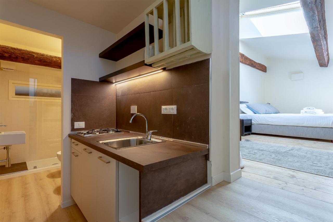 Ramaglianti Apartments Suite Tre Firenze Bagian luar foto