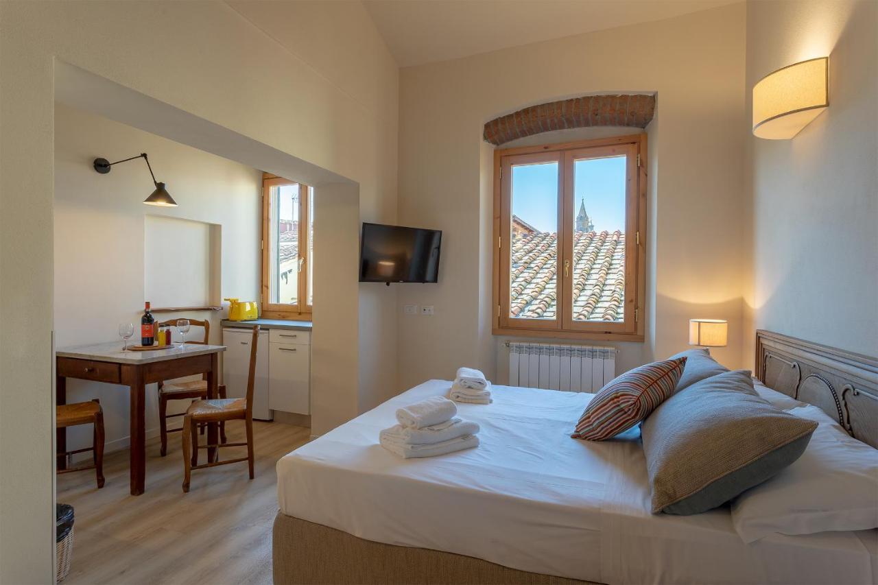 Ramaglianti Apartments Suite Tre Firenze Bagian luar foto